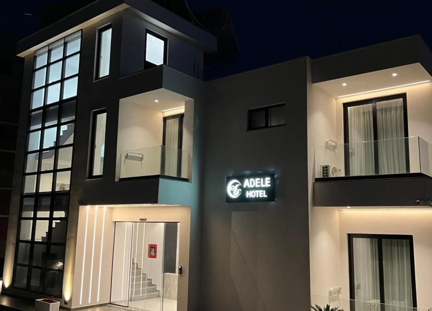 Adele Hotel Ksamil