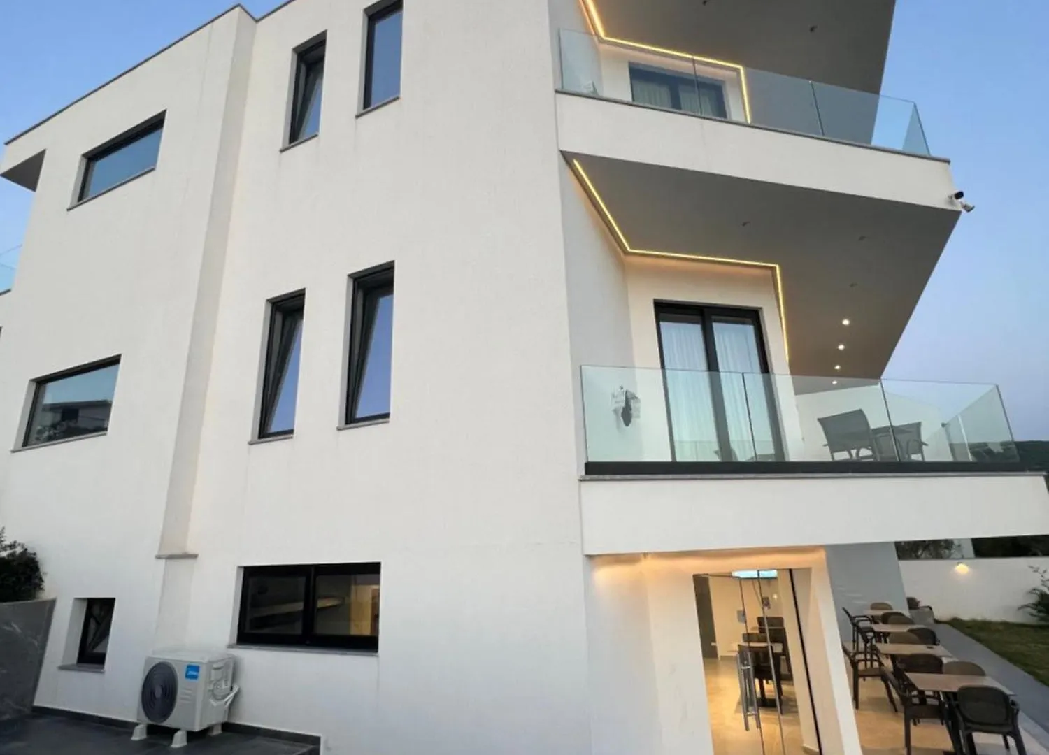 Adele Hotel קסאמיל אלבניה