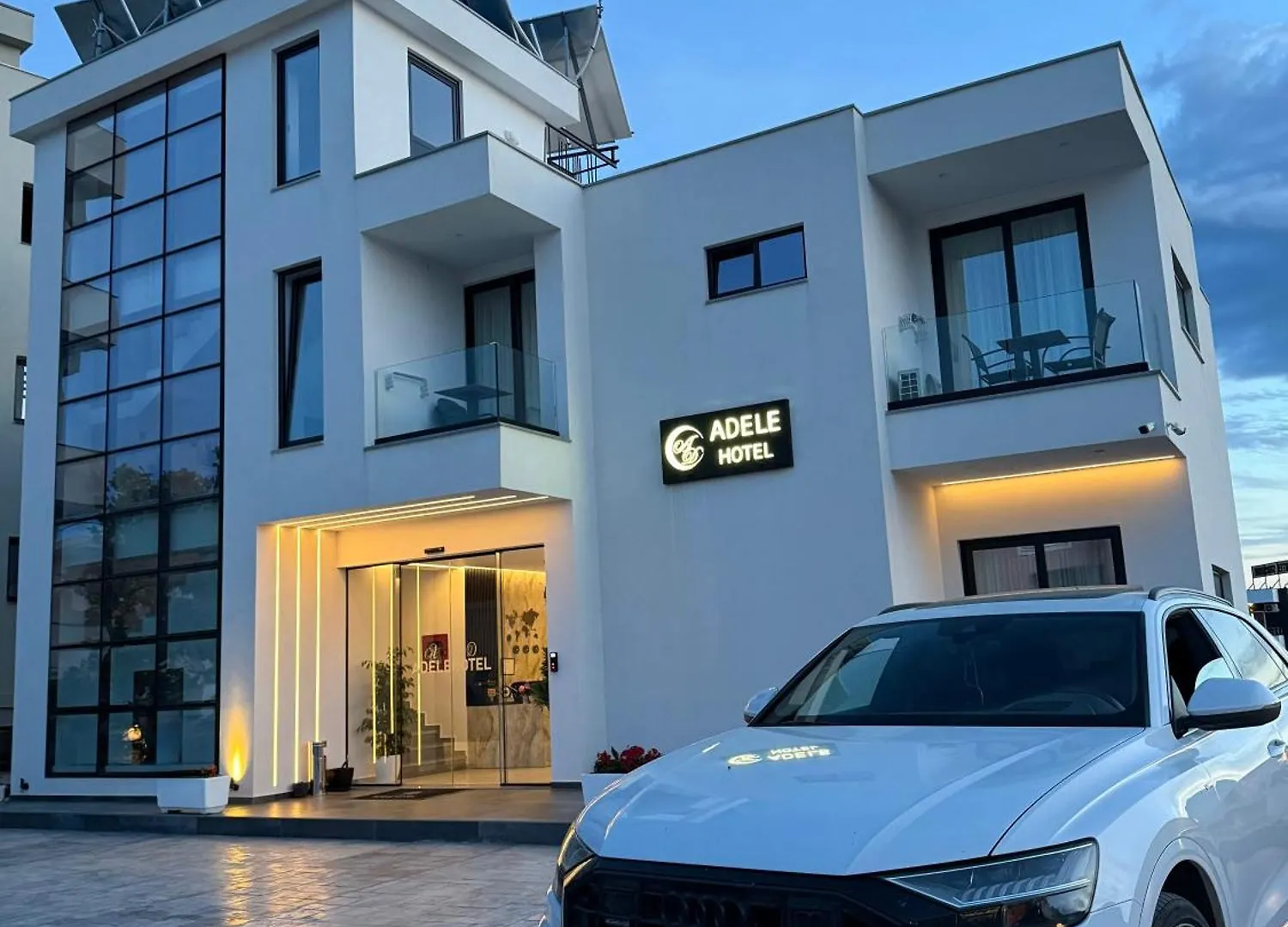 Adele Hotel Ksamil